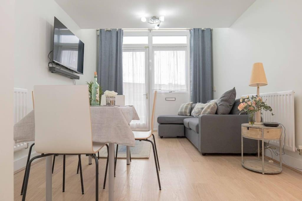 Beautiful 2 Bed In Central Birmingham: A Hidden Gem! Luaran gambar