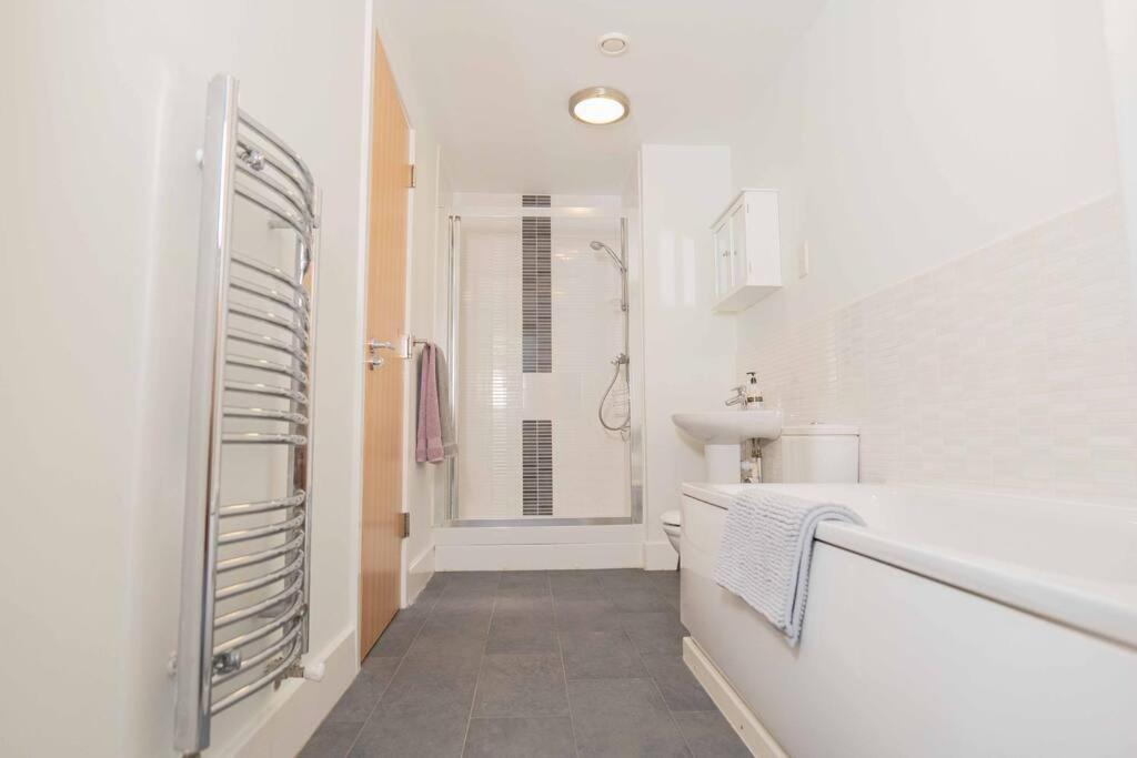 Beautiful 2 Bed In Central Birmingham: A Hidden Gem! Luaran gambar